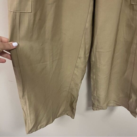 Forever 21 tan wide leg cargo pants with belt Sz S - Picture 7 of 8